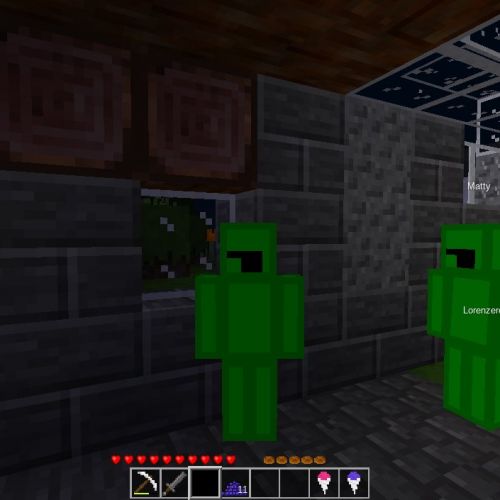 julien-matty-aliens.jpg